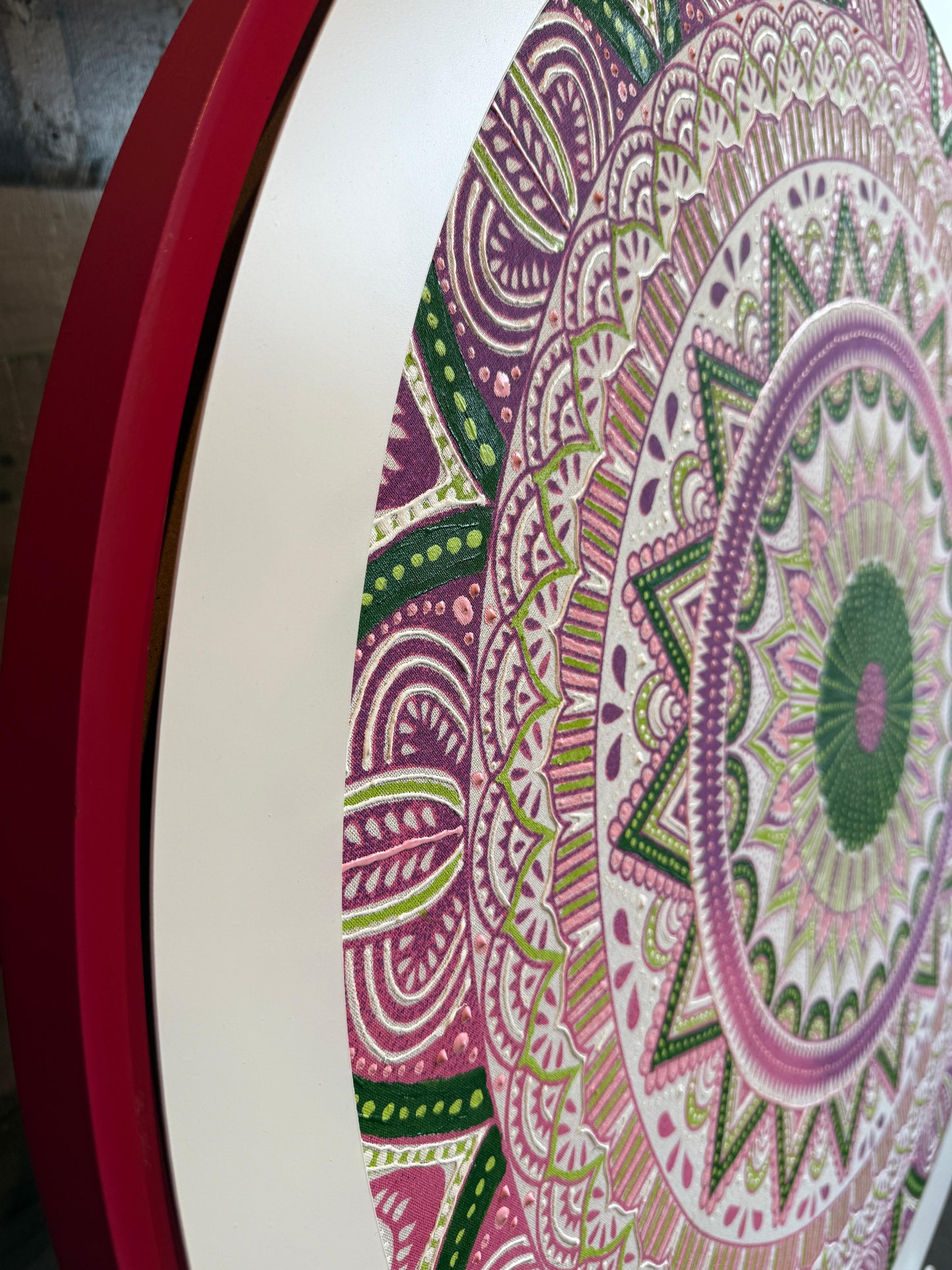 Rose-Green Aura Round Wall Art